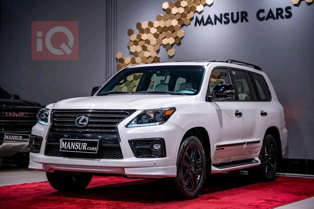 Lexus LX